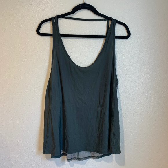 lululemon athletica Tops - Lululemon Loose Fit Athletic Tank 10 12